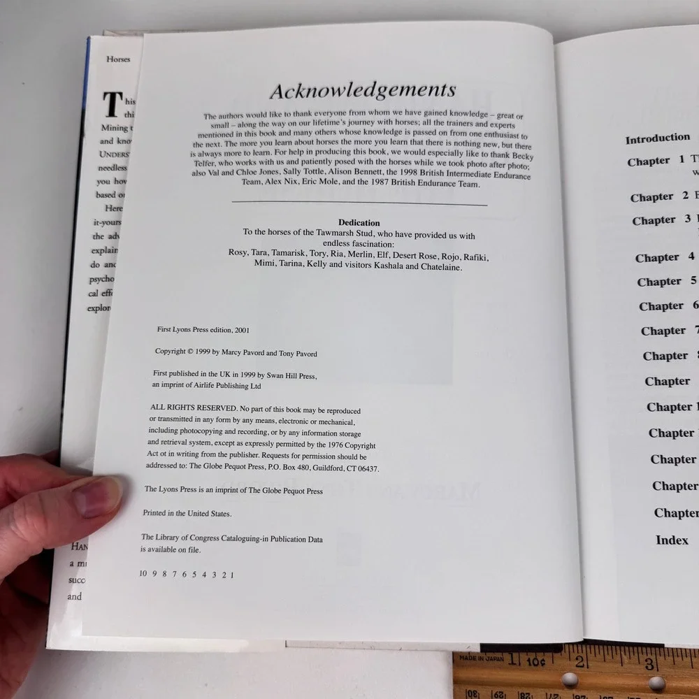 Vtg 2001 Handling and‎ Understanding the Horse Hardcover Book w Dust Jacket